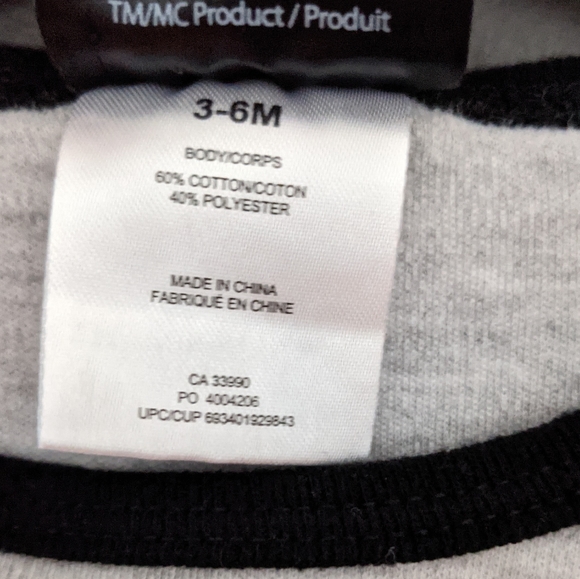 The Beatles grey & black long sleeved onesie - Picture 3 of 3